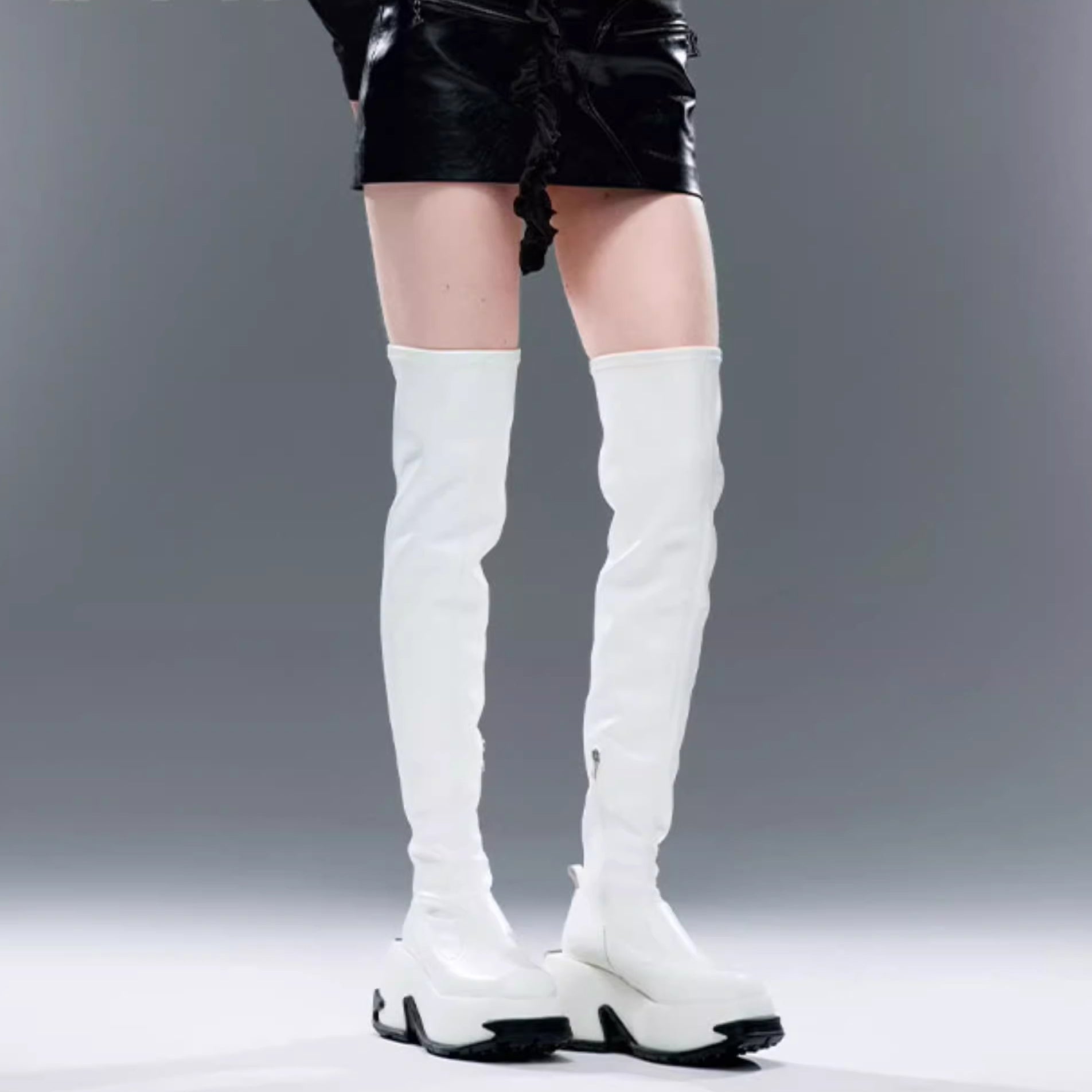 DAPHNELAB [Sugar Cube] Over-the-Knee Boots