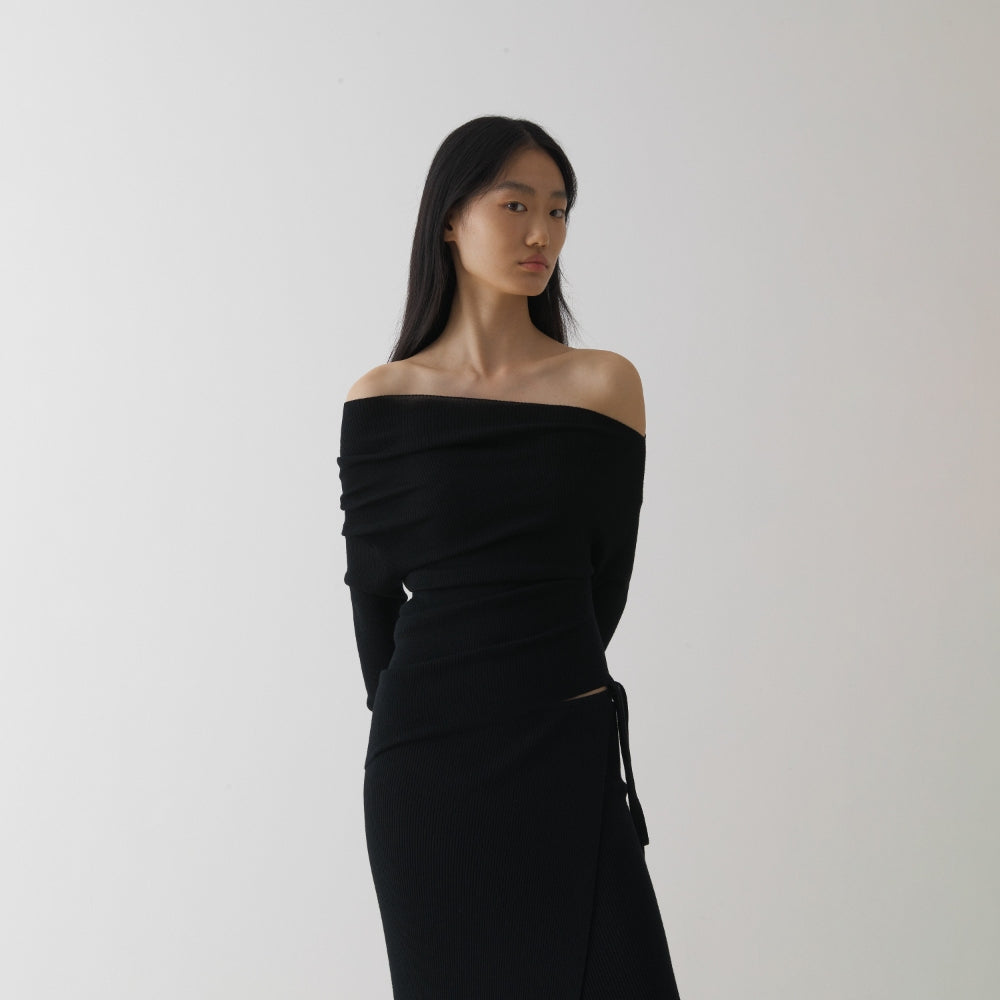 YUEXLIANG Simple curved multi-wear wool knit top