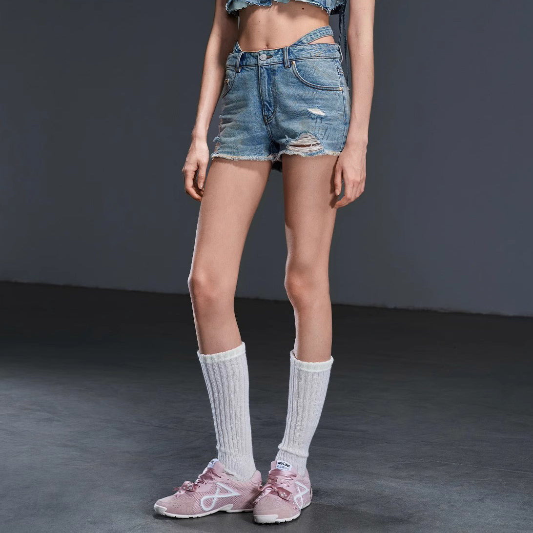 DAPHNE LAB [Sugar Cube] Training Shoes