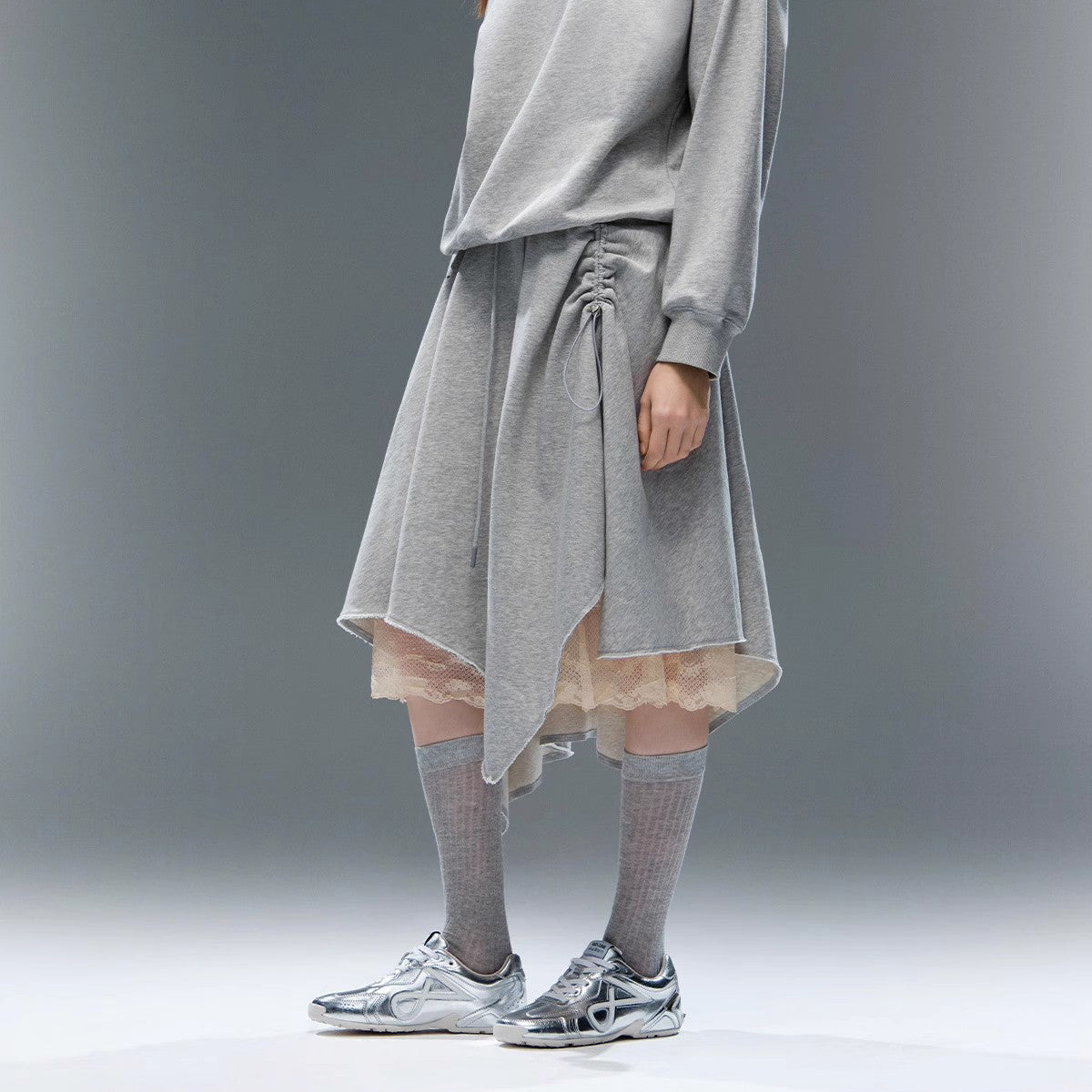 DAPHNE LAB [Sugar Cube] Training Shoes