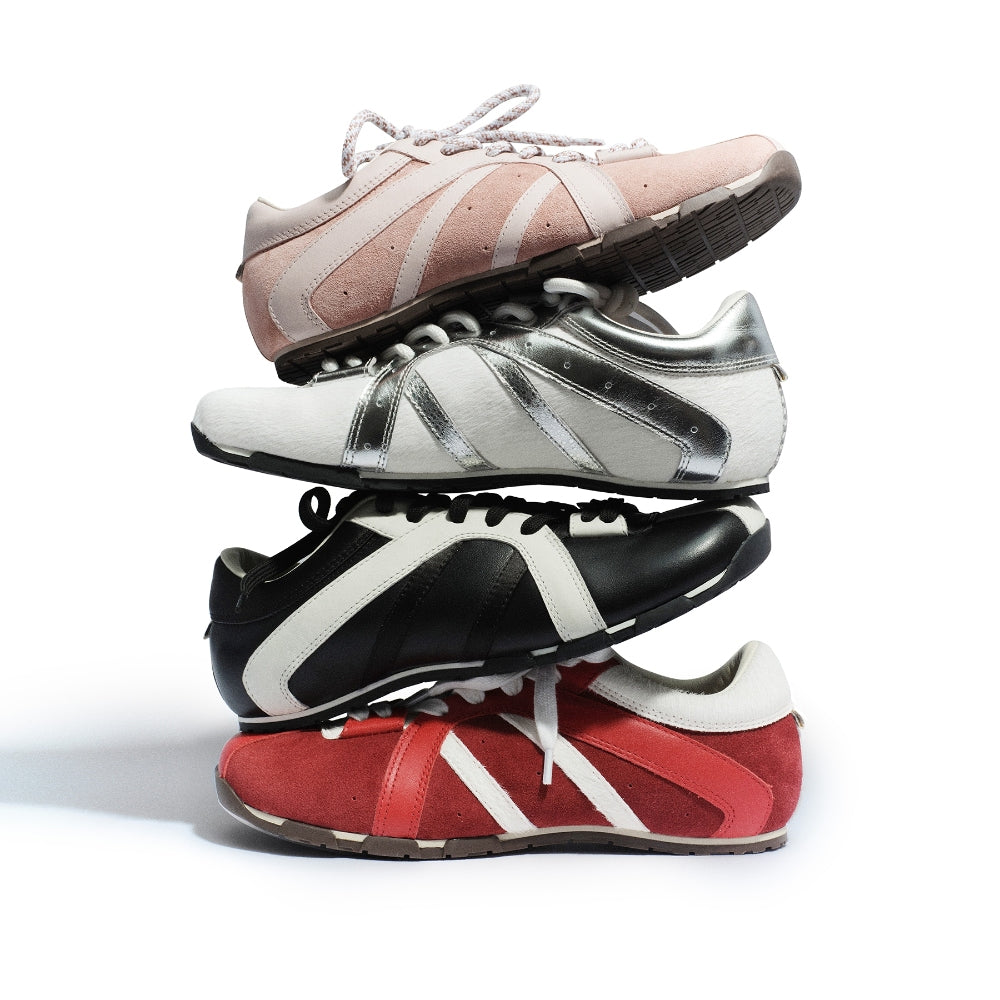 Square-Toe Sneaker red