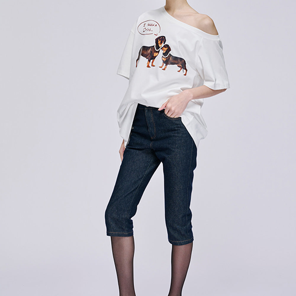 MARKGONG Dog Print Off-Shoulder Tee