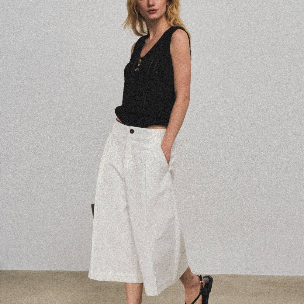 Dpercent丨Imported PIMA cotton pleated waist-style white loose-fitting cropped shorts