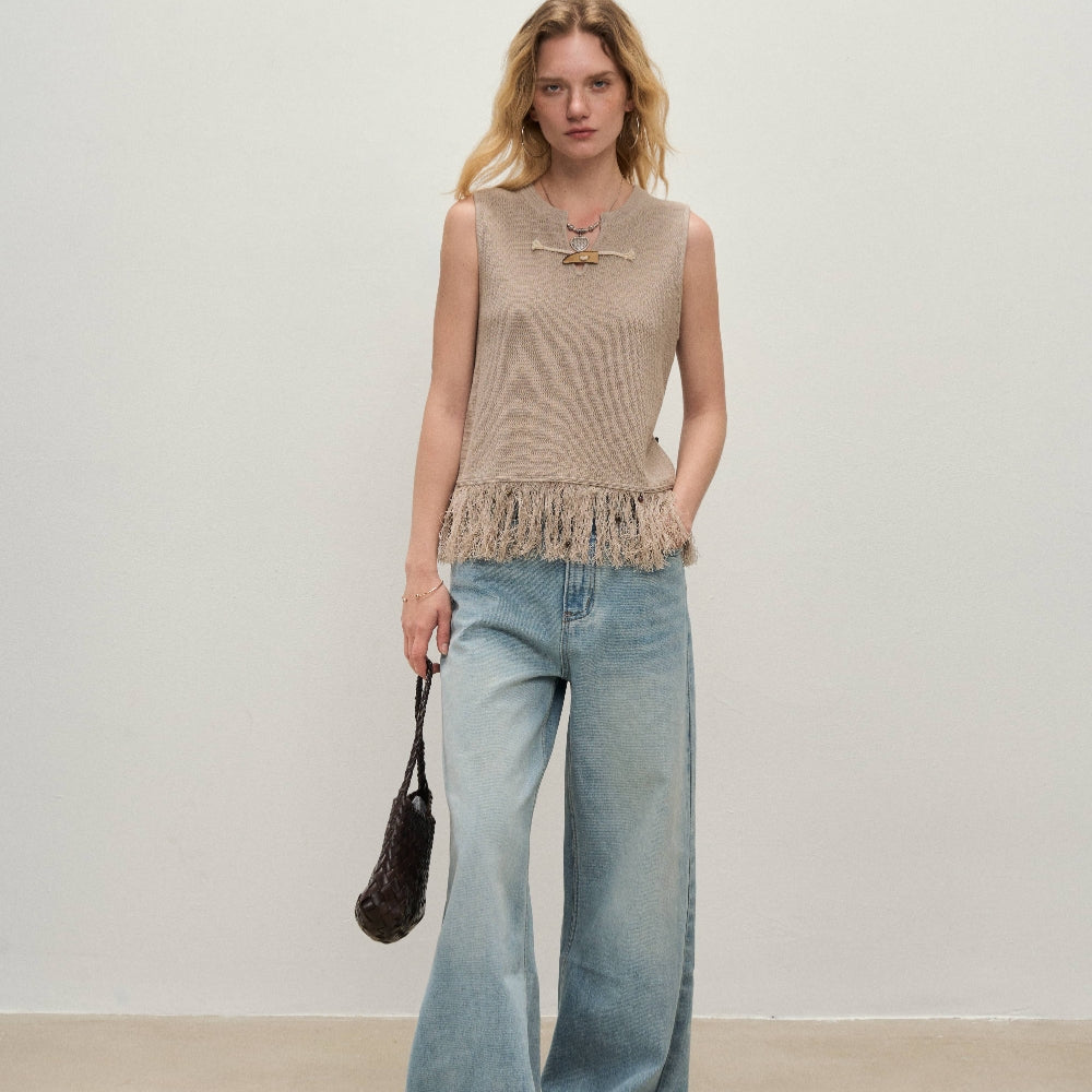 Dpercent丨Natural wooden horn button tassel vest beige sleeveless top