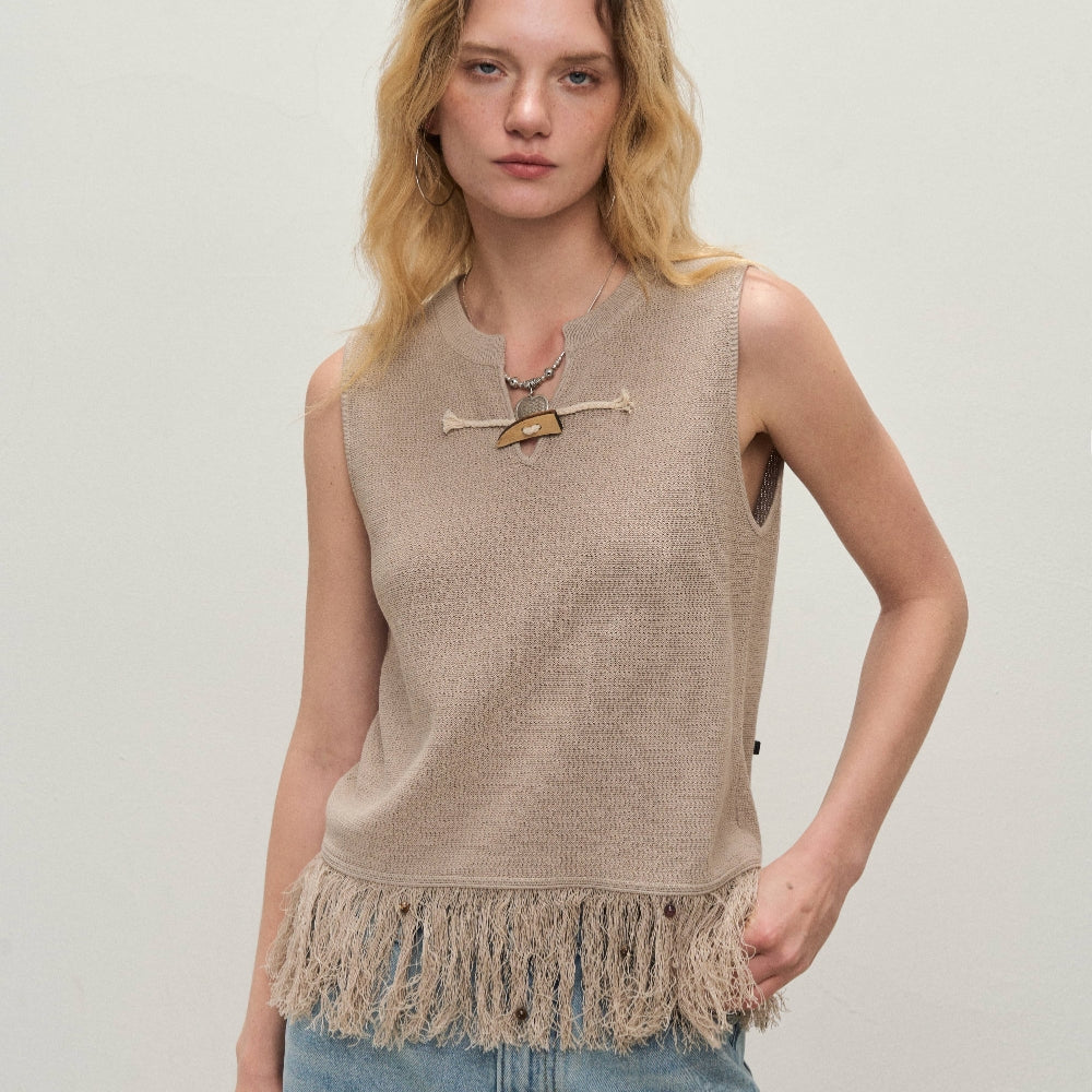 Dpercent丨Natural wooden horn button tassel vest beige sleeveless top