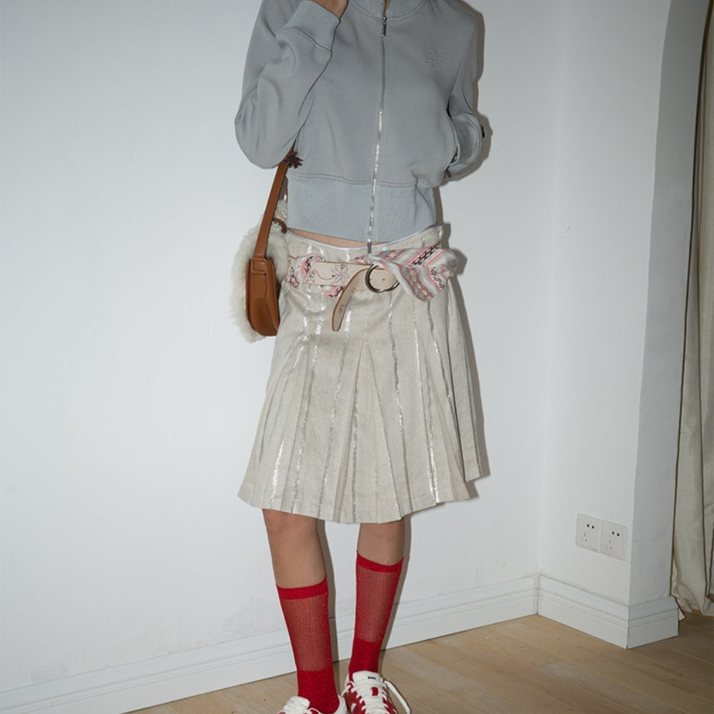 Square-Toe Sneaker red