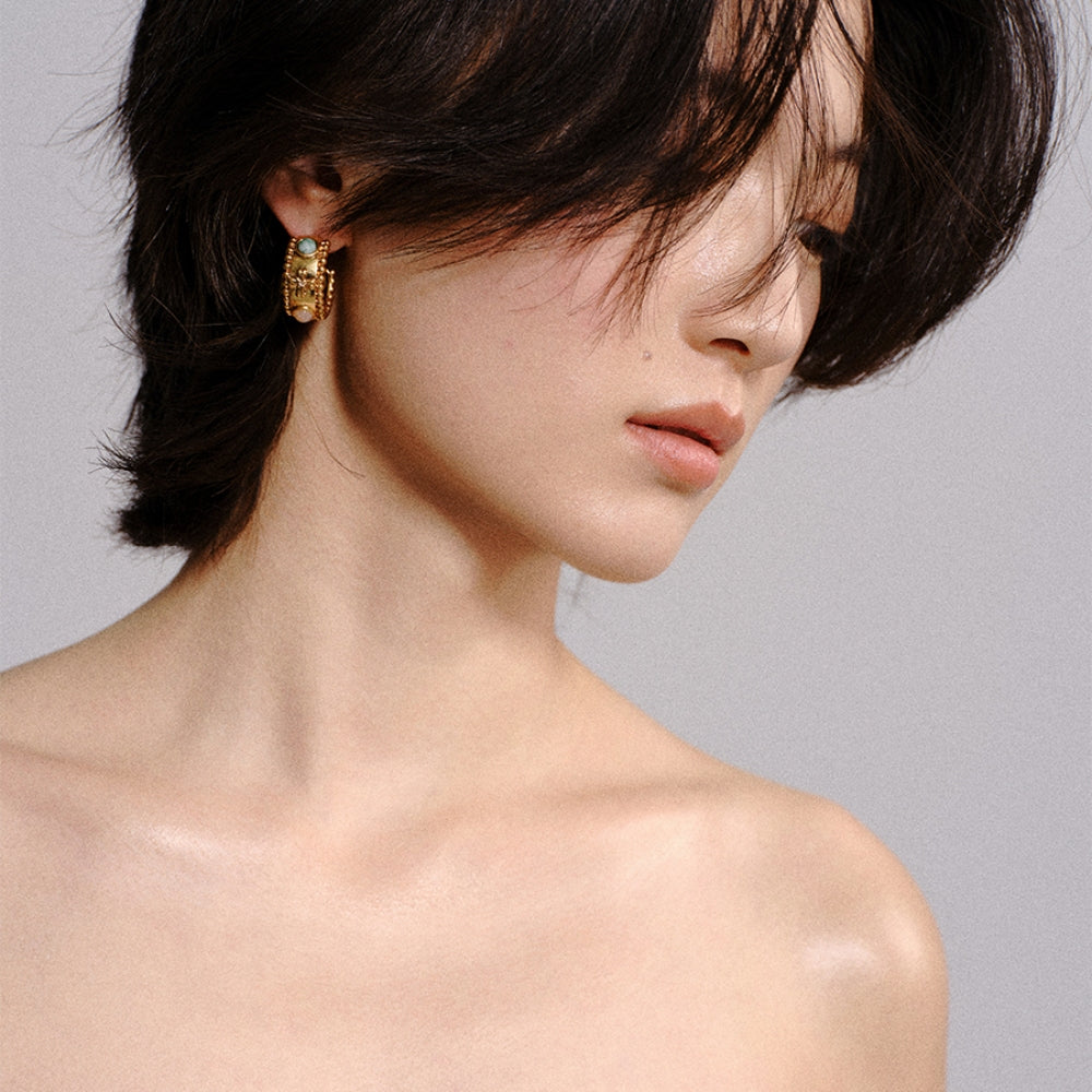 tokokkino Stone Bow Earrings