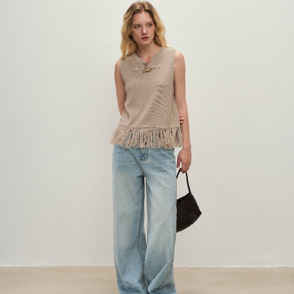 Dpercent丨Natural wooden horn button tassel vest beige sleeveless top