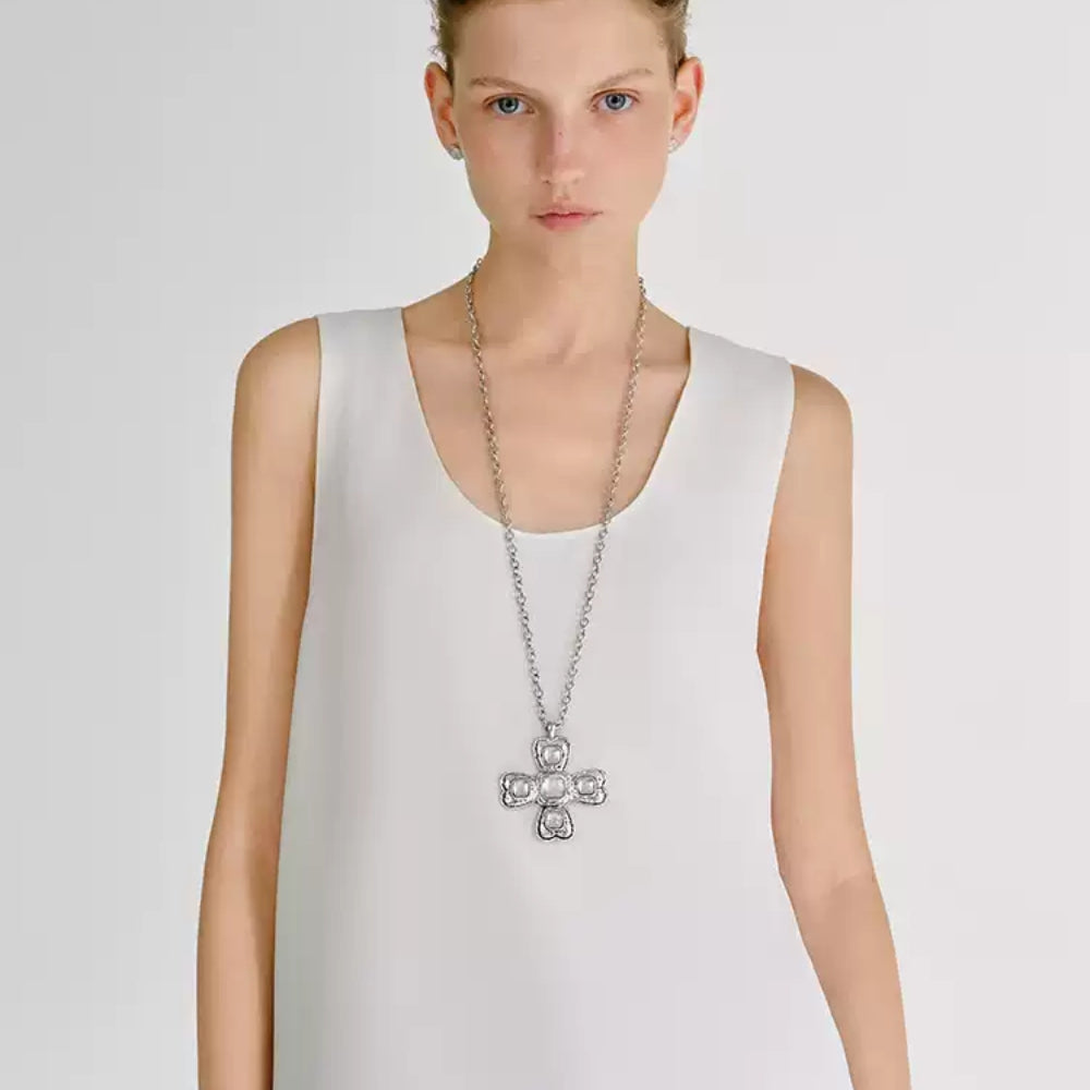 tokokkino Silver Bow Necklace