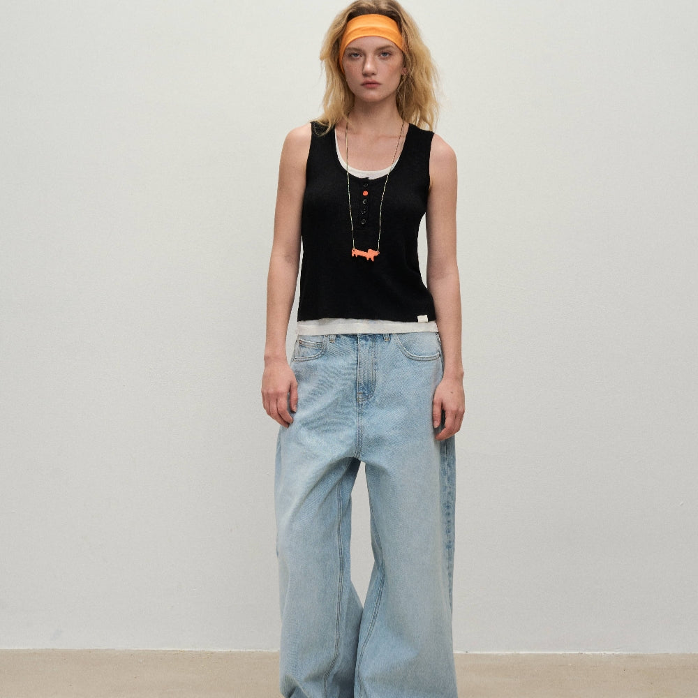 Dpercent丨U-neck contrast color wide shoulder fake two-piece layered woven vest