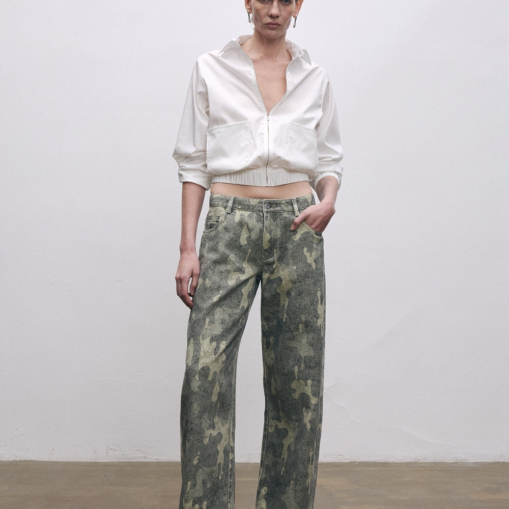 SANFRONTIERES Hand-Painted Camo Jeans