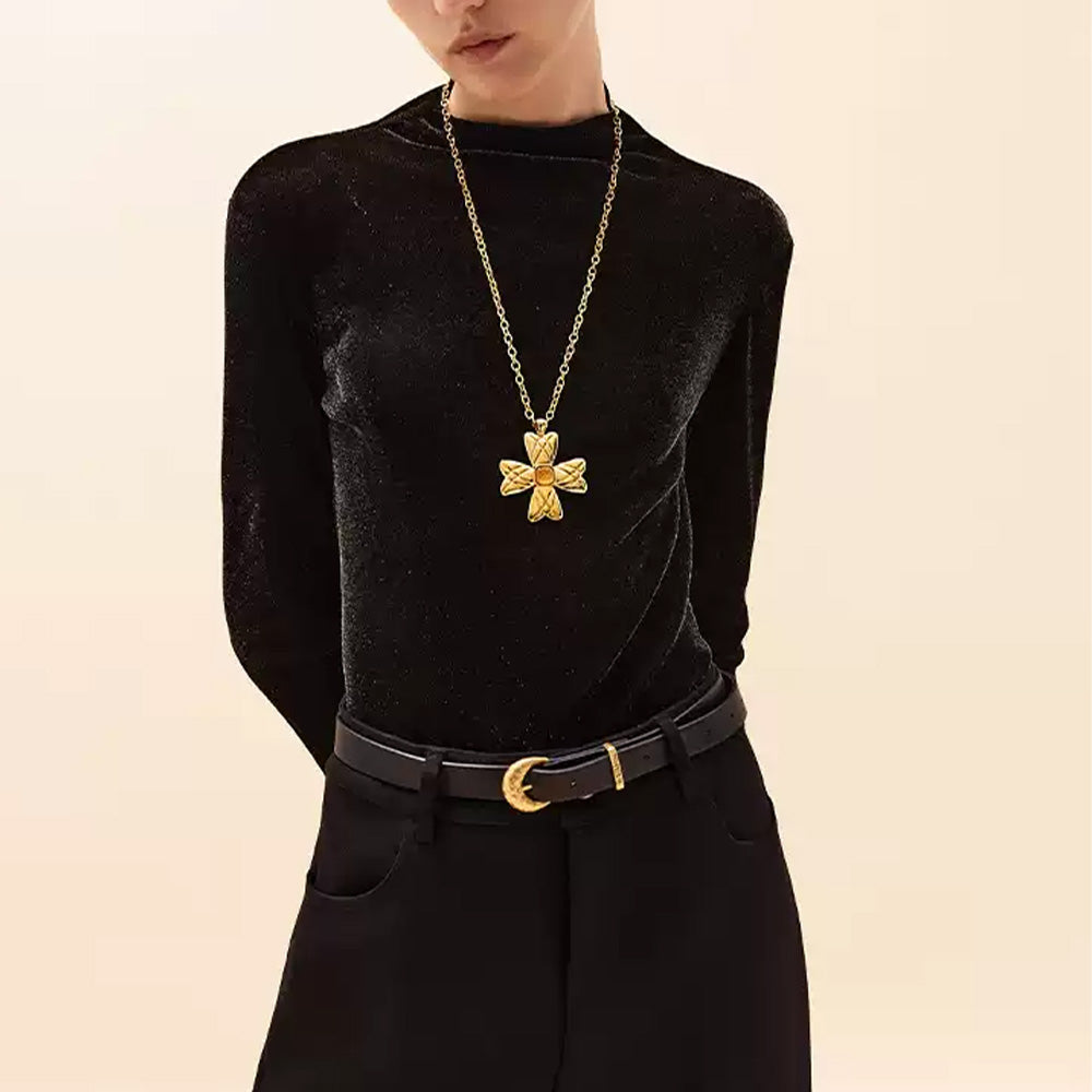 tokokkino Bread Bow Necklace
