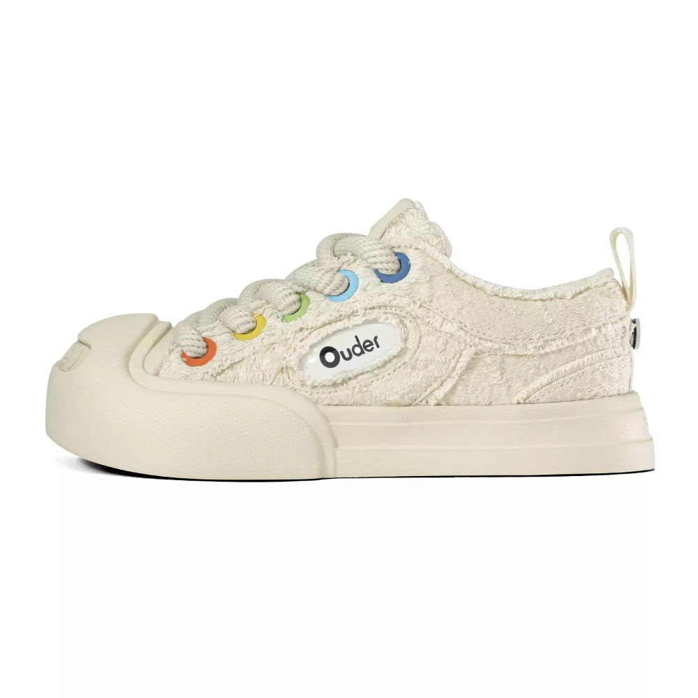 Ouder smiler open smile canvas shoes white