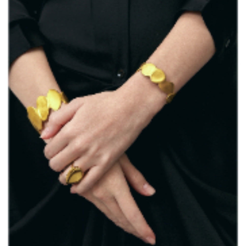MONSECRET Wide Cuff Bracelet
