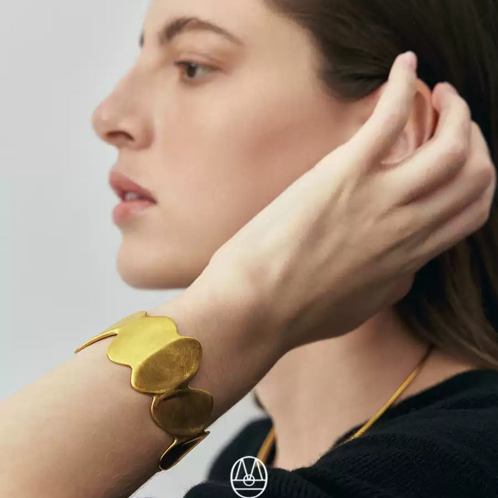 MONSECRET Wide Cuff Bracelet