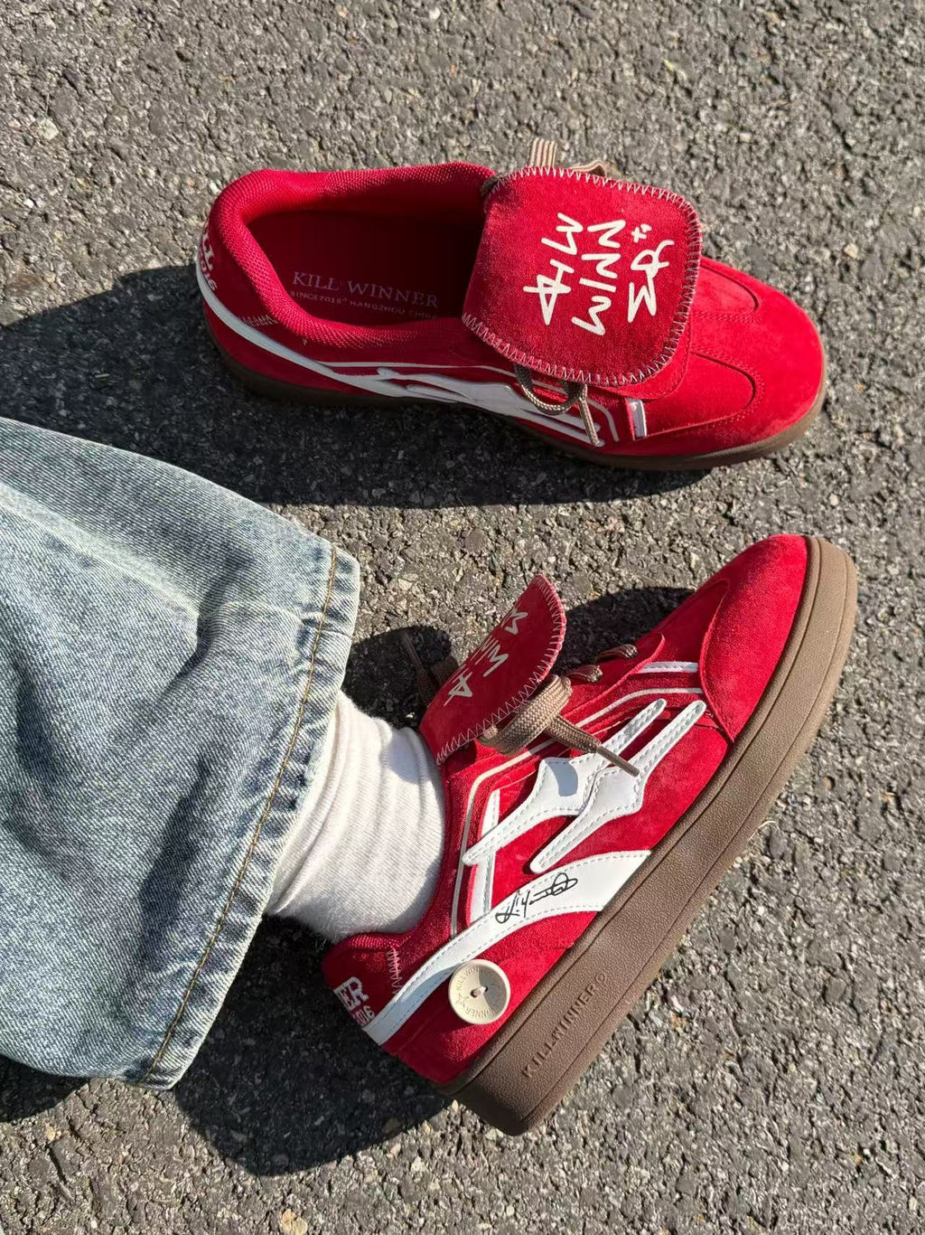 KILL WINNER Retro Training Sneaker-Red Velvet