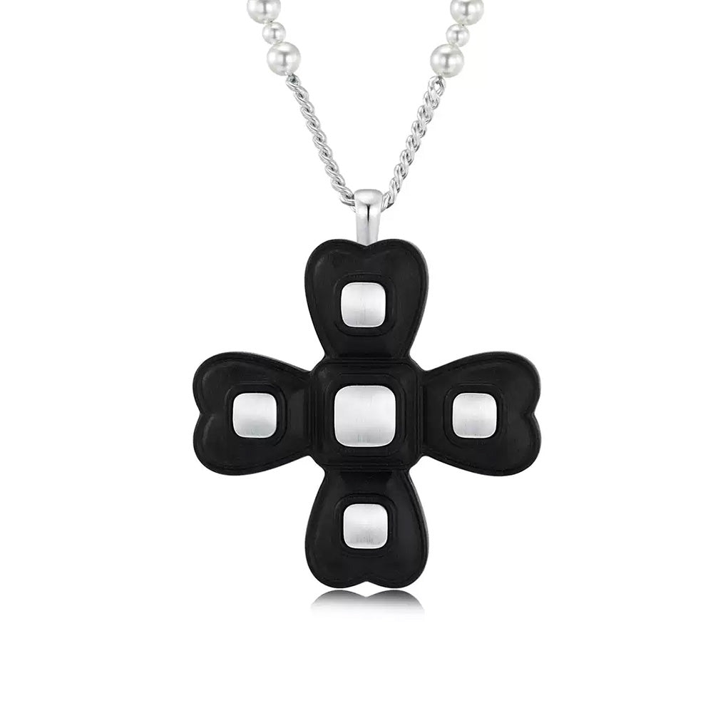 tokokkino Ebony Pearl Necklace
