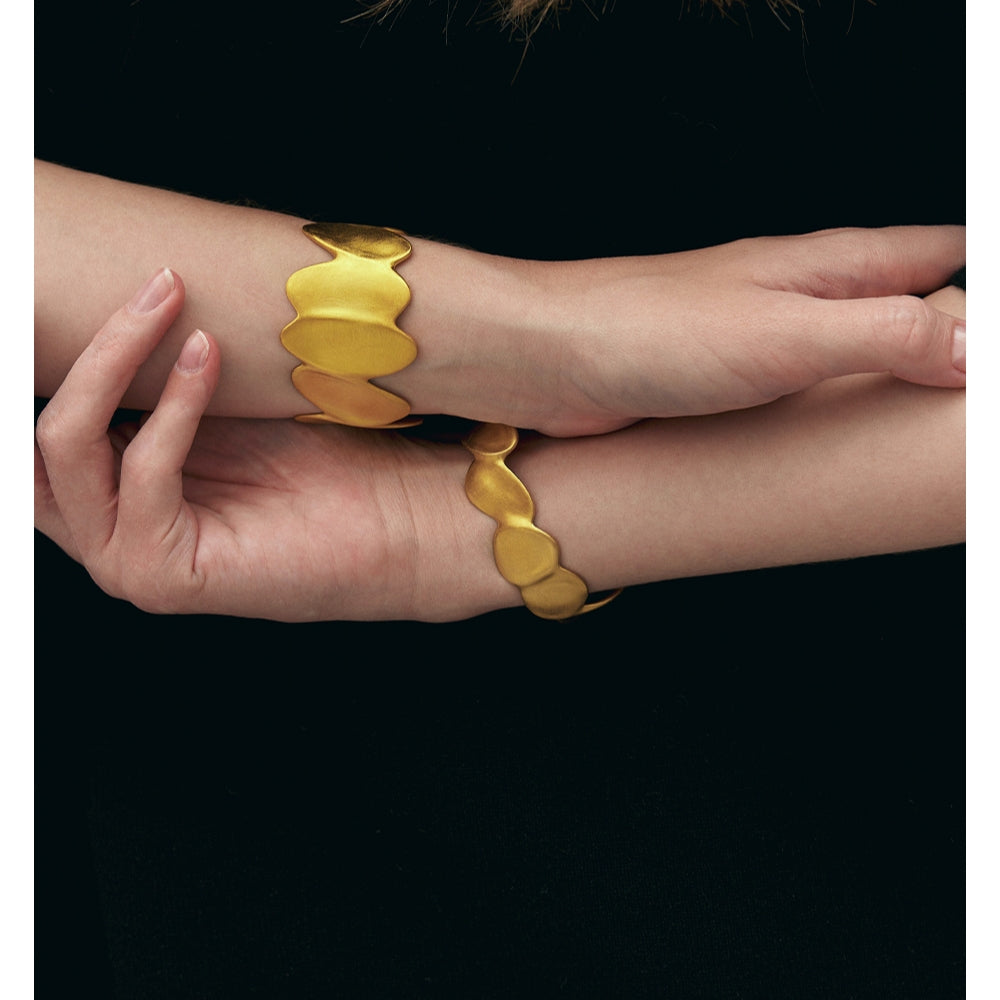 MONSECRET Wide Cuff Bracelet