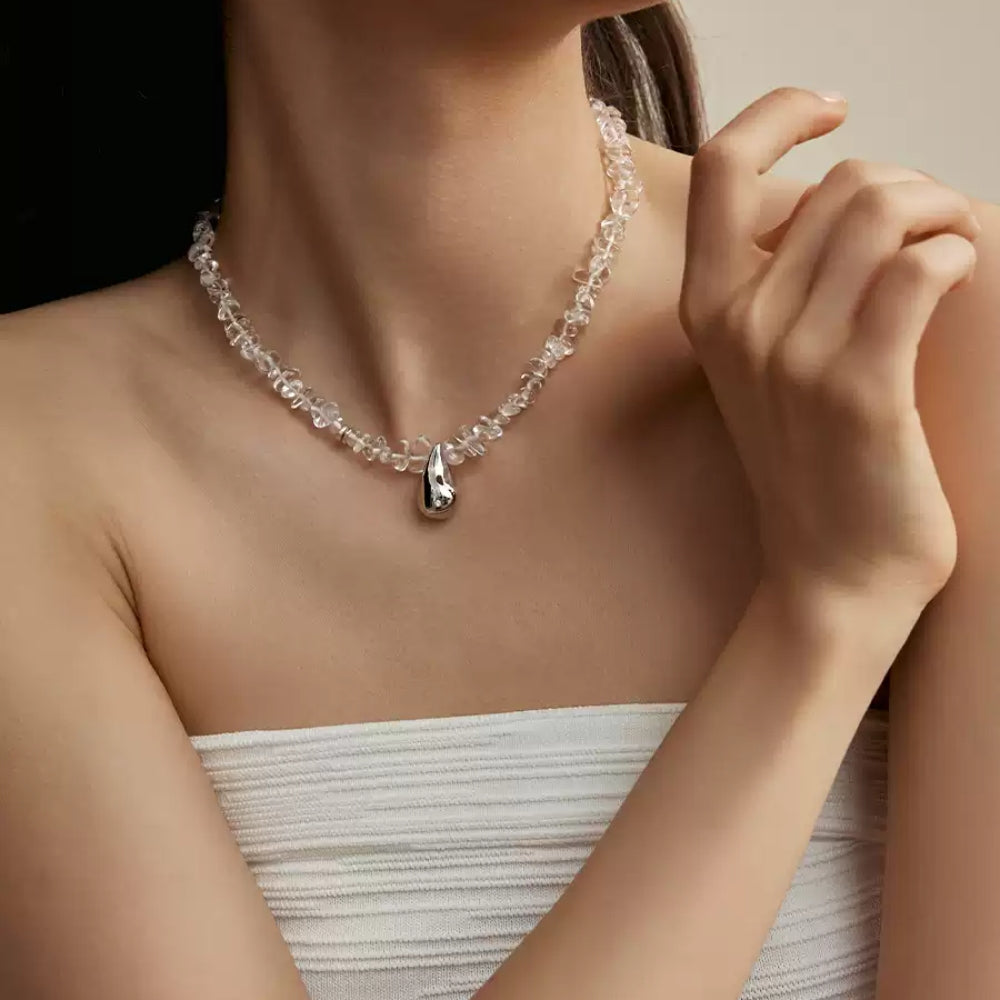 MONSECRET Crystal Drop Necklace