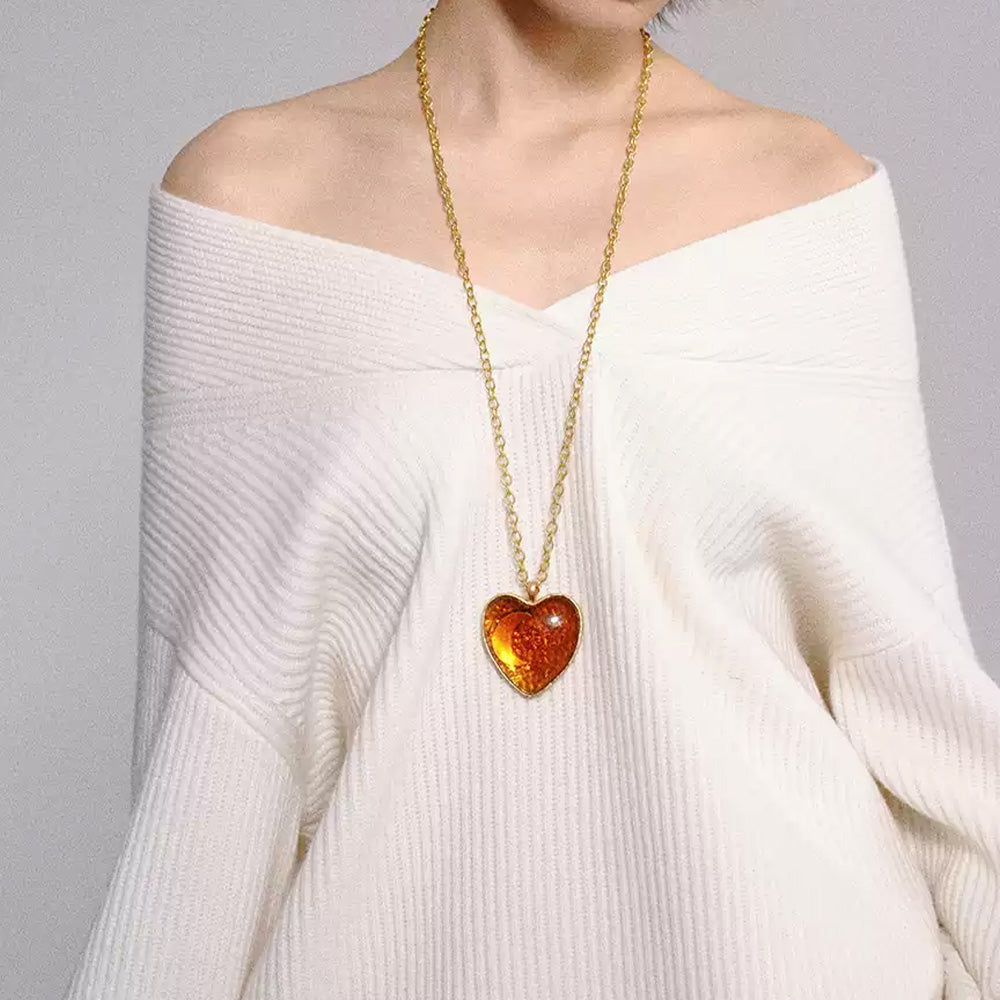tokokkino Amber Moon Necklace