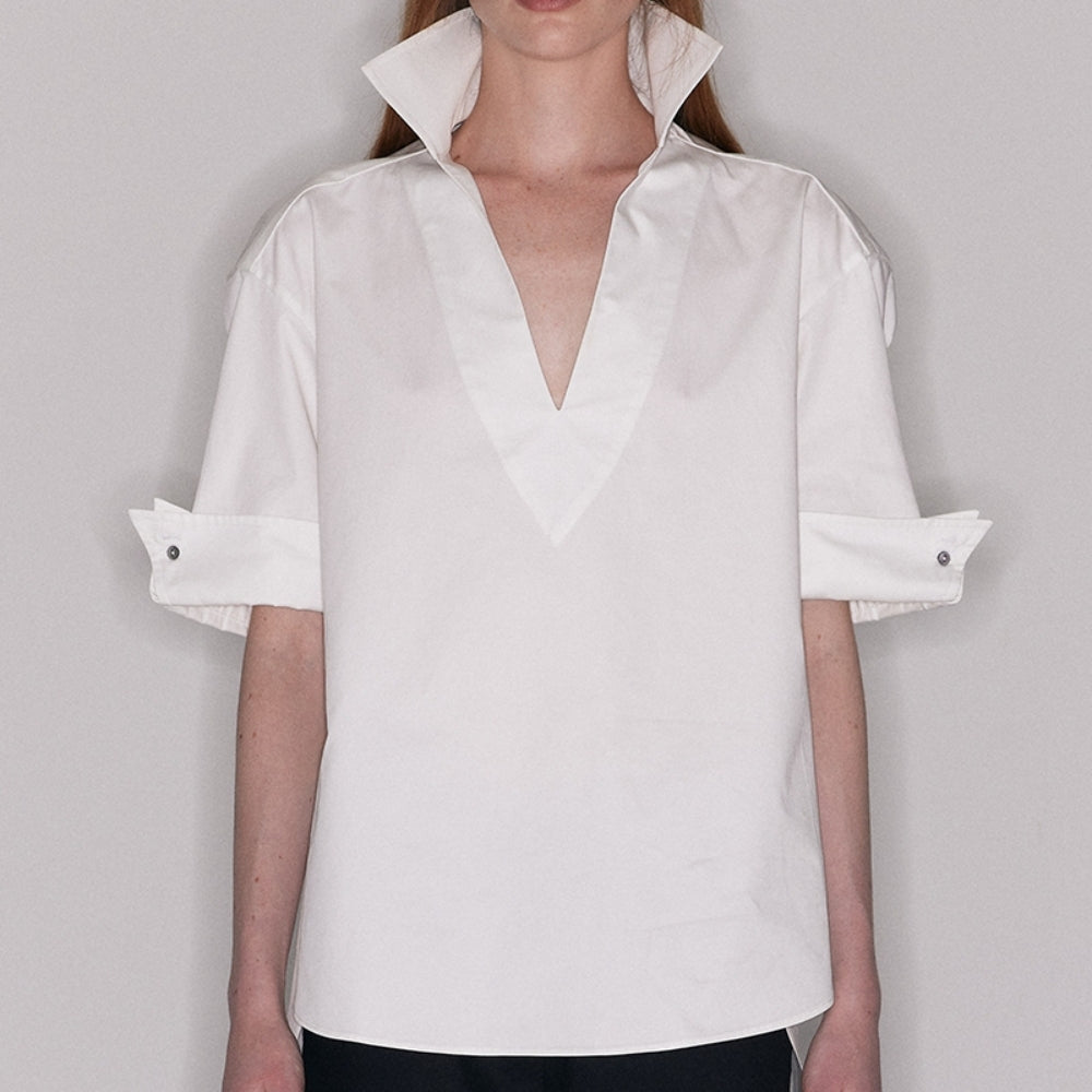 SANFRONTIERES White V-Neck Shirt