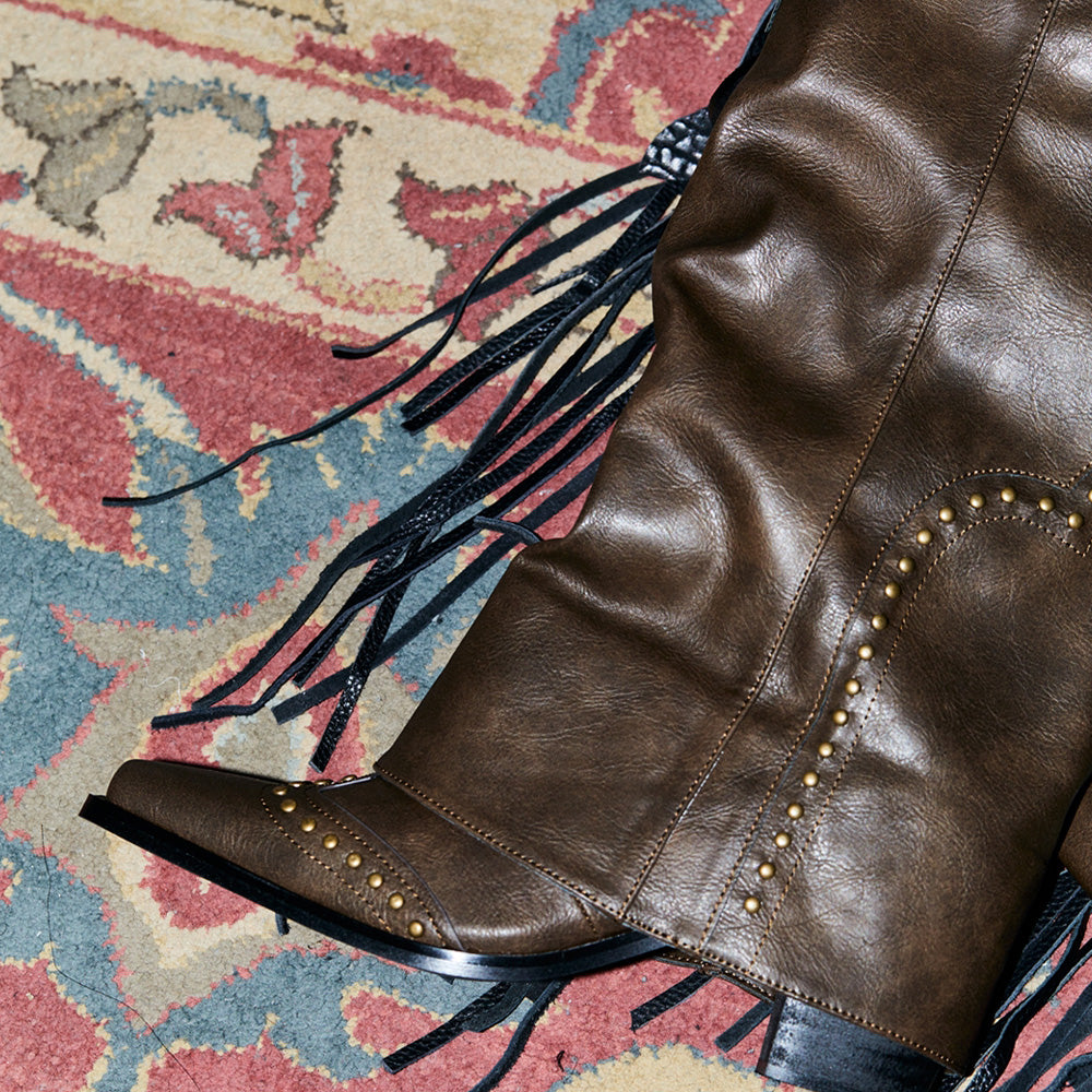 1COTHEN Western Studded Boots