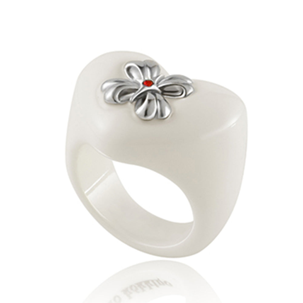 tokokkino Acrylic Heart Ring