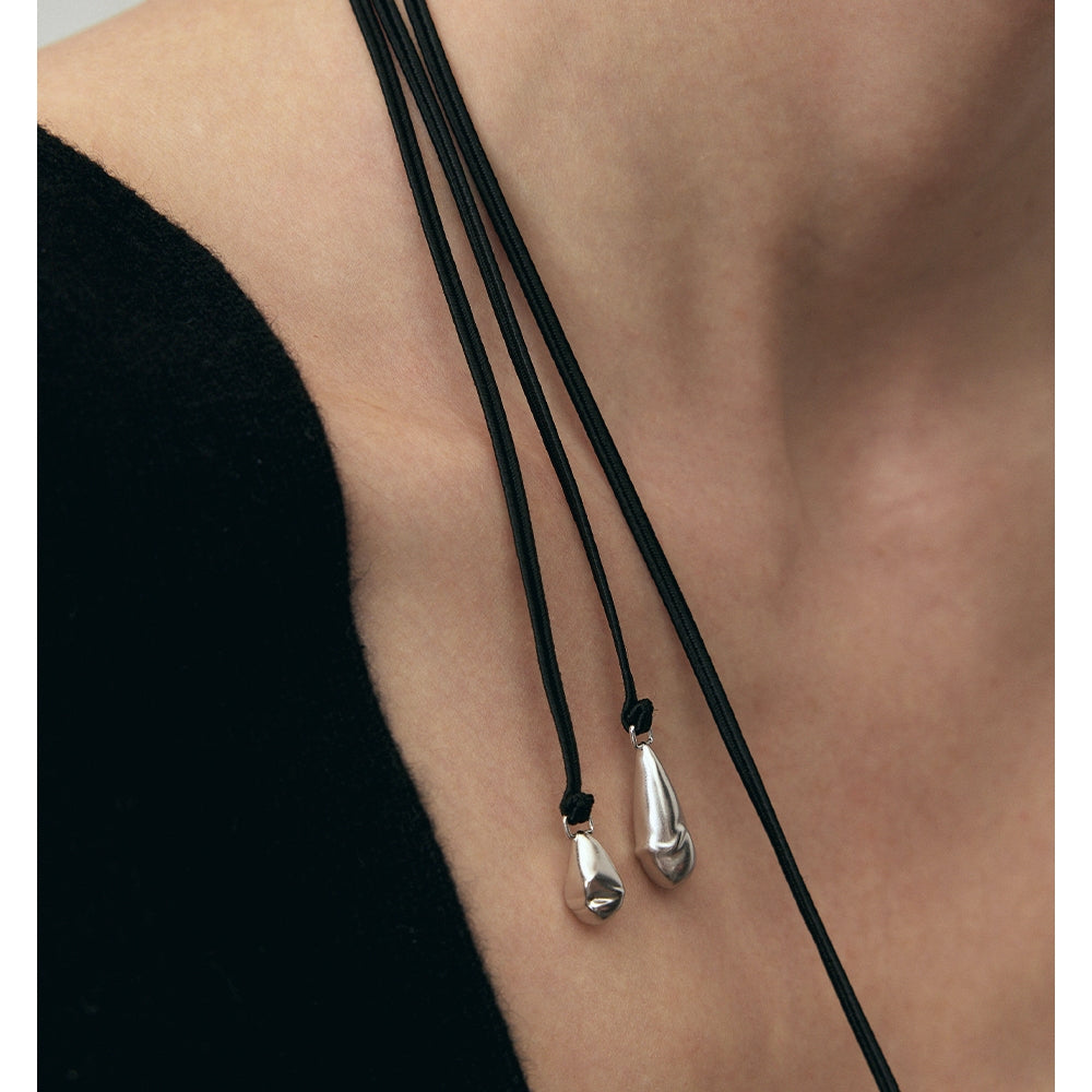 MONSECRET Circle Pendant Necklace
